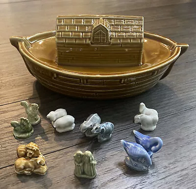 Adorable Vintage NOAHs ARK With 13 Figurines WADE England Includes Noah And Wife • $60