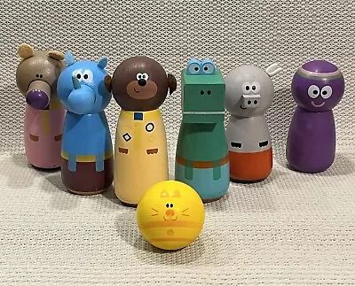 Hey Duggee Wooden Skittles Toy Character Set • £7