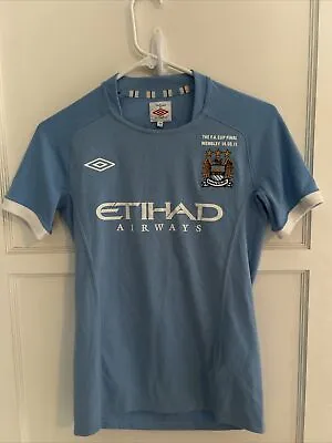 Manchester City 2010/2011 Home Football Shirt  Jersey Umbro Boys Large Barry(18) • $50