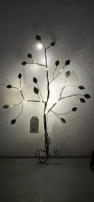 Metal Christmas Tree Lights Wall Art Home Decor Green Leaves Wires Sculpture • $39.99