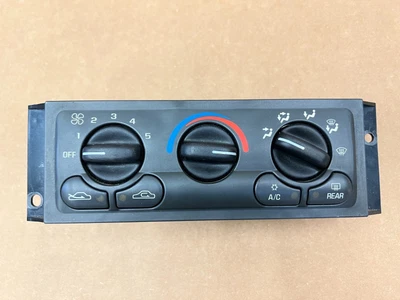 $399 • Buy 1997-2004 Chevrolet Corvette C5 Manual Climate Control 16257461