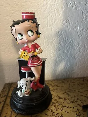 £73.74 • Buy Betty Boop Waitress Dinner With Dog Statue .