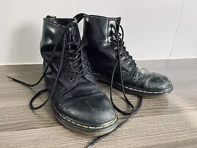 Dr Martens Size 10 Mens Boots • £35