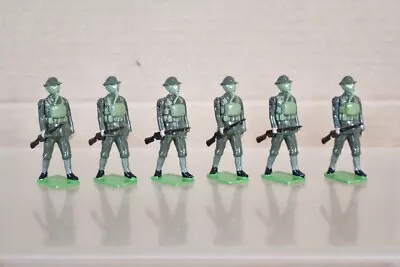 BRITAINS RE PAINTED WWI BRITISH SOLDIERS In GAS MASKS MARCHING At The TRAIL 1oj • $155.32