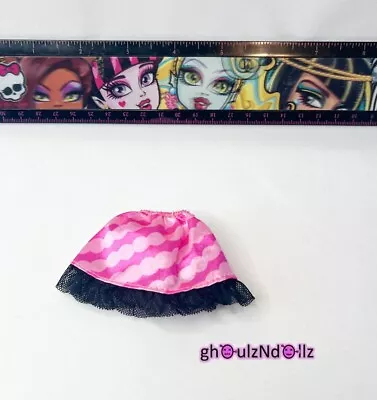 MONSTER HIGH Doll Draculaura Ghoul To Bat Doll Replacement Fuchsia Skirt 2016. • $3.99