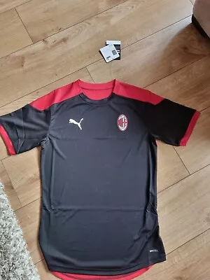 Ac Milan Football Shirt • £25