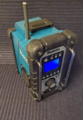 Makita BMR102 Job Site Radio AM/FM • £39.99