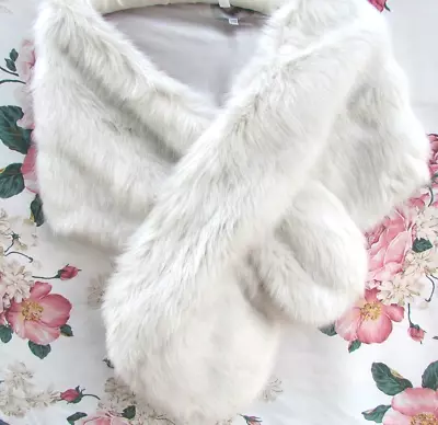 Ivory Grey Fur Stole SHAWL Jacket Shrug Bolero 8/10/12/14 Coast €79 Worn Once • £24.99