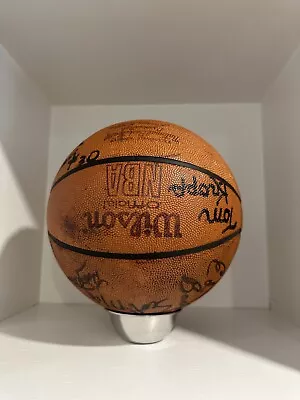 Chicago Bulls 1975-1976 Team Signed Basketball NBA • $150