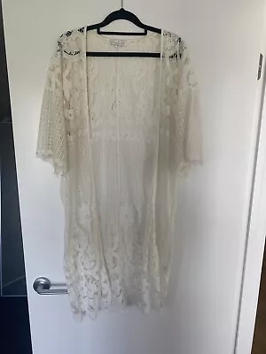 Cream Kimono Duster M/L • $15