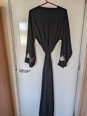 Womens Abaya • £45