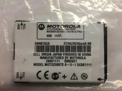 LOT OF 25 OEM MOTOROLA SNN5762A BATTERIES FOR KRZR K1m Q V360 W395 V980 V323   • $25.18