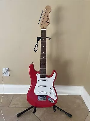 Fender Squier Mini Stratocaster Electric Guitar Dakota Red Right-Handed • $50.40