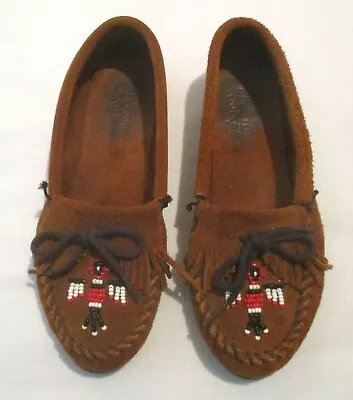 Womens MinneTonka Moccasin Thunderbird Style Size 7 • $16.85