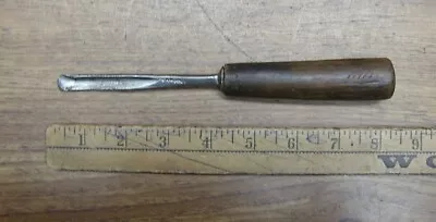 Antique PS&W  5/16  X 4  Tang Gouge ChiselW/3-15/16  Wooden HandleGood Cond. • $7.49