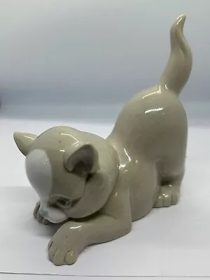 Porcelanas Porcelain Cat Figurine / Playful Kitten 4.5  ~ Valencia Spain • £3