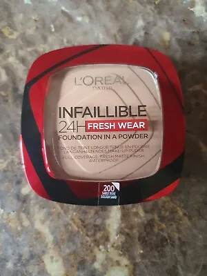 L'Oreal Paris Infallible 24H Freshwear Powder Foundation-200 Golden Sand New • £16.99