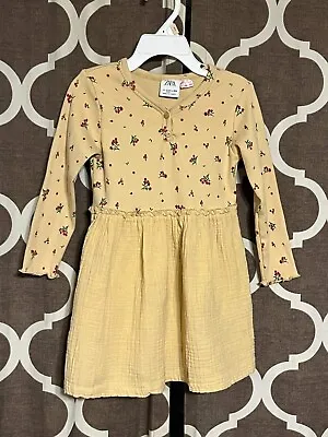 Zara Girls Floral Flower Dress Youth Girls Size 3-4 • $12.99