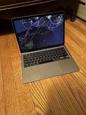 Macbook Air M1 2020 Cracked N Locked • $170