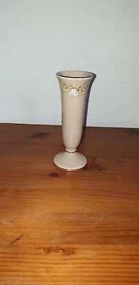 Vintage Unusual Sadler Small Bud Vase Beautiful Unusual Interesting Flower  • £5