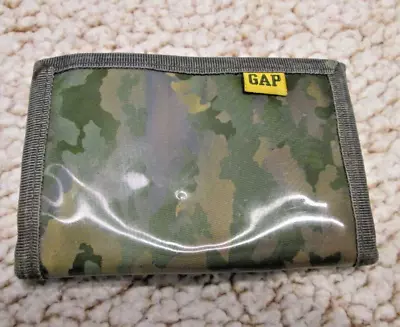 Gap Kids Camouflage Trifold Wallet With Zip Inside Money Pocket. • $12.95