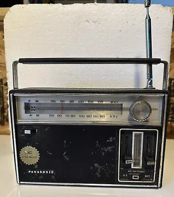 Vintage Panasonic AM/FM Radio Black Leather Case RF-930 • $19.99