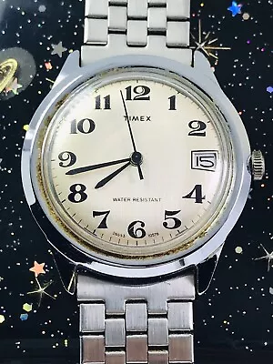 Vintage Rare 1978 Art Deco Timex  With Date Feature Mens Watch • $29.99