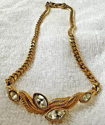 Monet Signed VTG Gold Tone Decorative Leaf Pendant Choker Necklace • $7.50