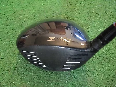 Titleist 913 D2 10.5 Deg. Driver Bassara Regular Flex Graphite Shaft W/cover • $94.99