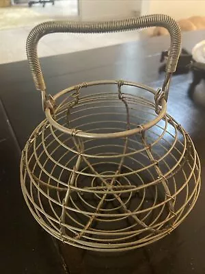 Antique 7” Wire Salad Leaf Or Chicken Egg Basket Coiled Handle Farmhouse Chic • $16.13