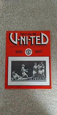 Manchester United Supporters Club Newsletter - Volume 8 Number 1 • £1.50