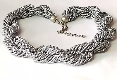  SG6 --*M&S*--fabulous Multi-row Grey Beads Twisty Rope Necklace • £6