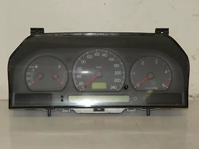 2001 Volvo V70 2.5 Tdi LHD Speedometer Combo Instrument Speedometer Km/H 9472523 • $41.41