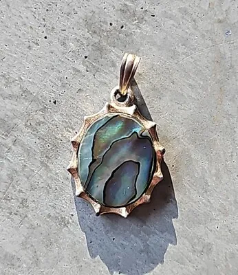 Small Oval Gold Tone Pendant With Abalone Shell Centre • £4.99