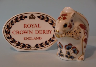 £53 • Buy Royal Crown Derby Squirrel Paperweight, Gold Stopper, Very Good Condition.