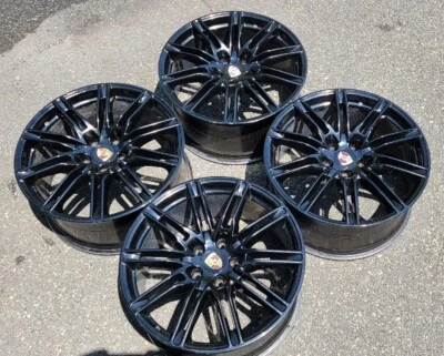 $800 • Buy Set Of Four (4) 2011-2013 Porsche Cayenne 958  Black Double Spoke OEM Rims