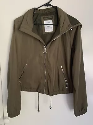 $15 • Buy Bershka Jacket Khaki Bomber Woman’s Size Large The Iconic