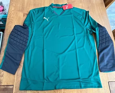 PUMA Mens Buffon Green/Charcoal Padded Goalkeeper Football Shirt  - BNWT - XL • £26.99