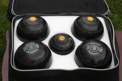 £15 • Buy Almark Crusader 2 Bowls, Thomas Taylor Bowls, Stanno Bag