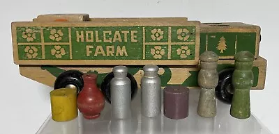 Vintage Holgate Wooden Farm Truck Cargo And People #671 • $21.99