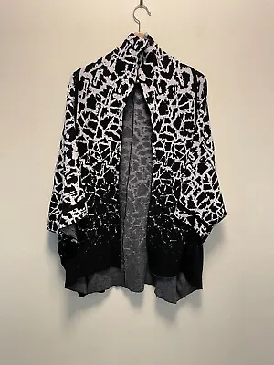 Ming Wang Womens Open Cardigan Sz L/XL Black White Abstract Dolman Sleeve Artsy • $35.89
