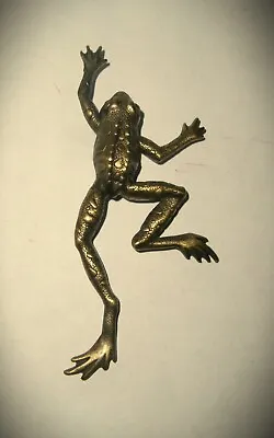 Vintage FROG Pin Brooch LARGE Old Gold Brass Jumping Toad Costume Jewelry JJ USA • $24.99