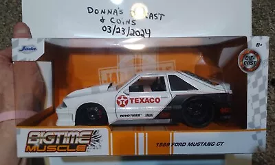 JADA BIGTIME MUSCLE 1:24 Diecast 1989 FORD MUSTANG GT TEXACO WHITE/MATTE BLACK • $22.22