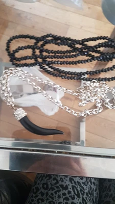 £2.99 • Buy Lovely Diamantee Horn Of Plenty With Long Belcher Chain And Long Black Beads