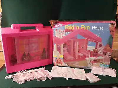 Barbie Fold 'N Fun Home Case Pink Doll Play House Mattel 1992 Vintage • $89.99