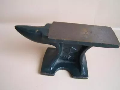 Vintage Jewelry Miniature Anvil L 219 Green Color • $49.99