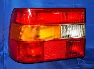 1993-1994 Volvo 850 Sedan Driver Left Side Tail Light OEM W/90 Day Warranty • $59.95