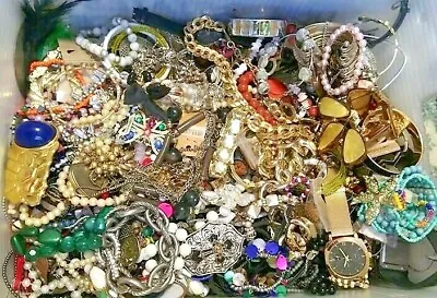 Vintage Now Jewelry Lot GOOD Wear Resell Resale10 Pc Brooch Necklace Custom Mix • $40.49