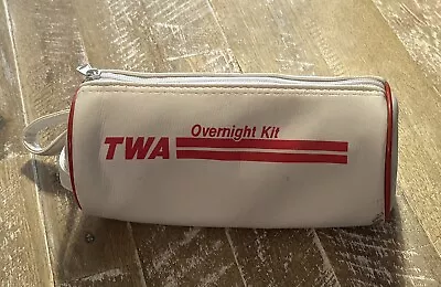 Vtg TWA Airlines Overnight Kit Travel Toiletry Bag W Contents White Zippered • $18.95