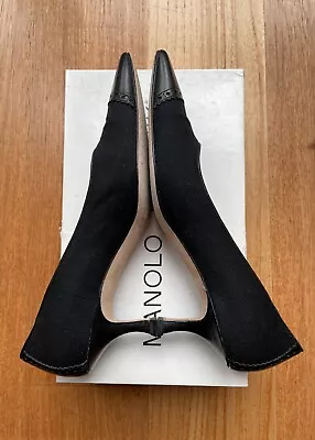 $745+ Manolo Blahnik Pump Kitten Heel Panule Black Linen Leather Cap Toe 36 6 • $99